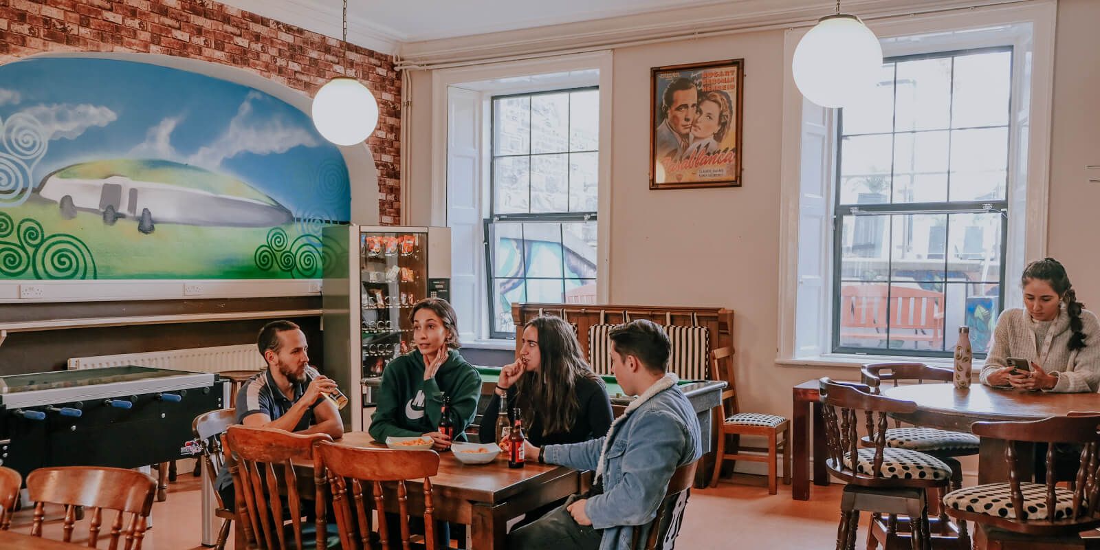 Dining Room at Gardiner House Hostel -3